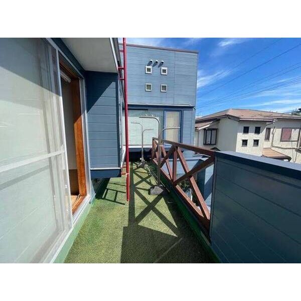 白百合戸建て バルコニー