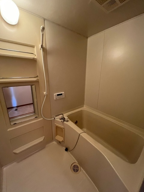 メゾン南大沢ＢB102号室 お風呂