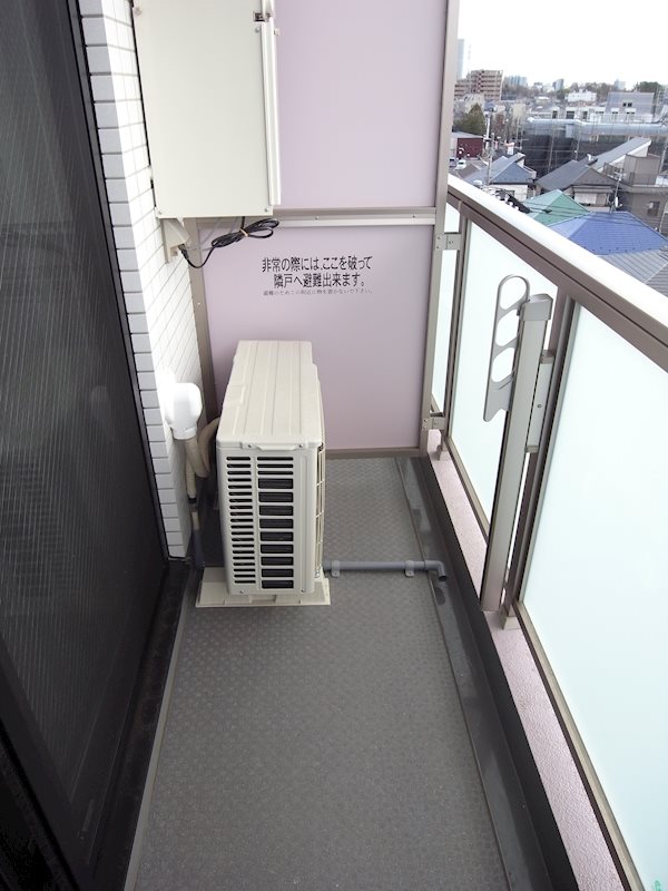 ネルメッツォ国分寺 バルコニー