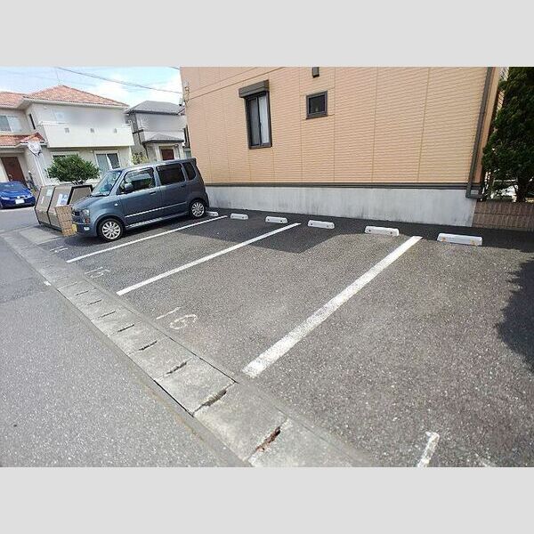 Royal Garden 400&16　ABCDD103号室 同建物別部屋の参考画像