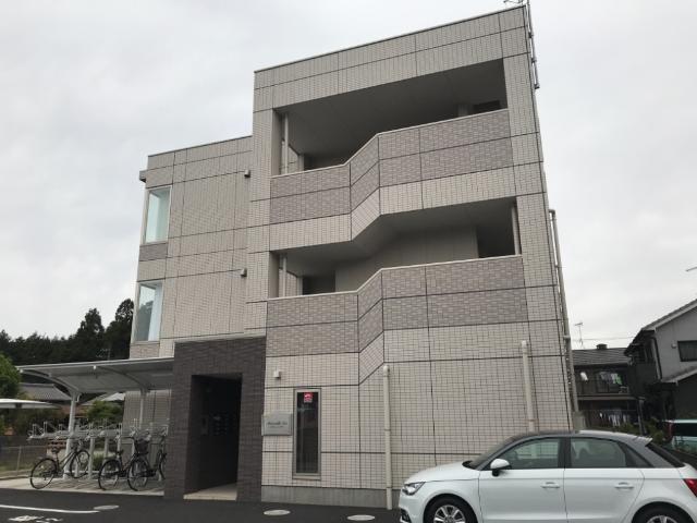 メルヴェール　エスト206号室 外観写真（昼）