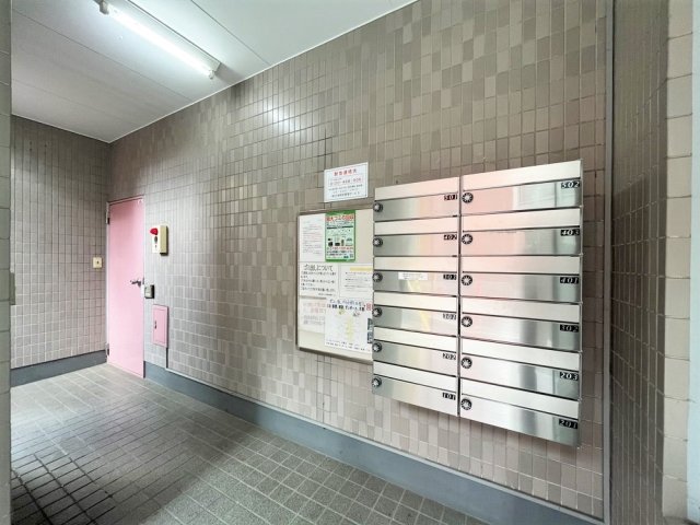 ＮＹマンション2階 ロビー