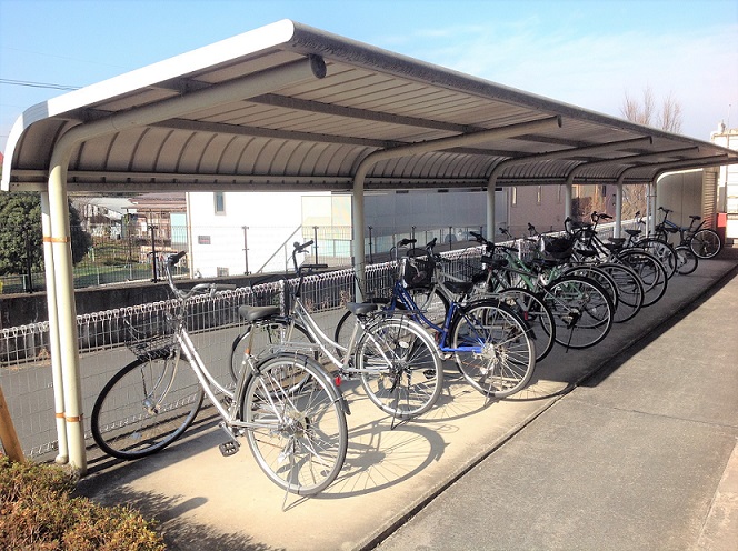 レオパレスパークヒルアオキ208号室 駐輪場