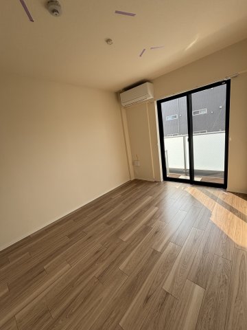 ＡＲＣＨ　ＥＡＳＴ207号室 リビング