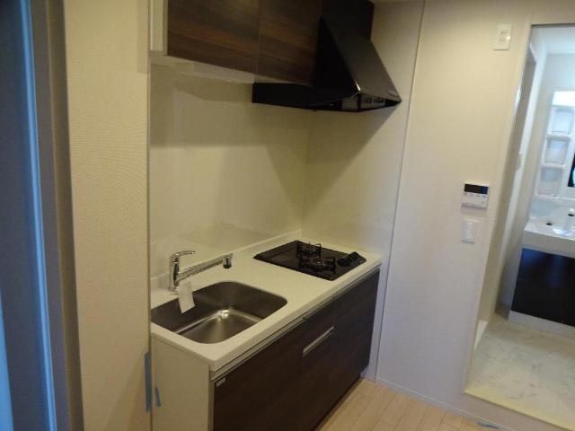 アーバンクレスト101号室 キッチン