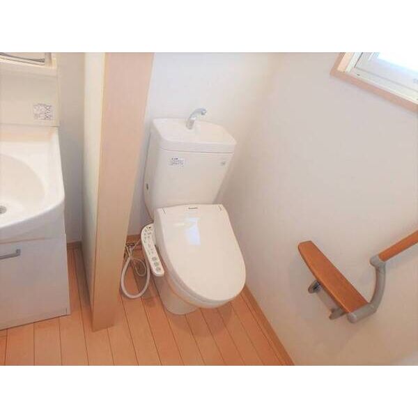 シャーメゾン上連雀0201号室 同建物別部屋の参考画像