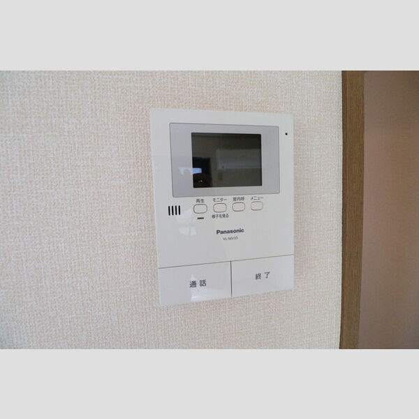 グランメール201号室 モニター付きインターホン