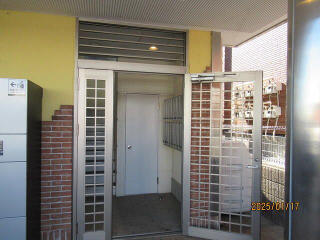 ハイツ南海 エントランス