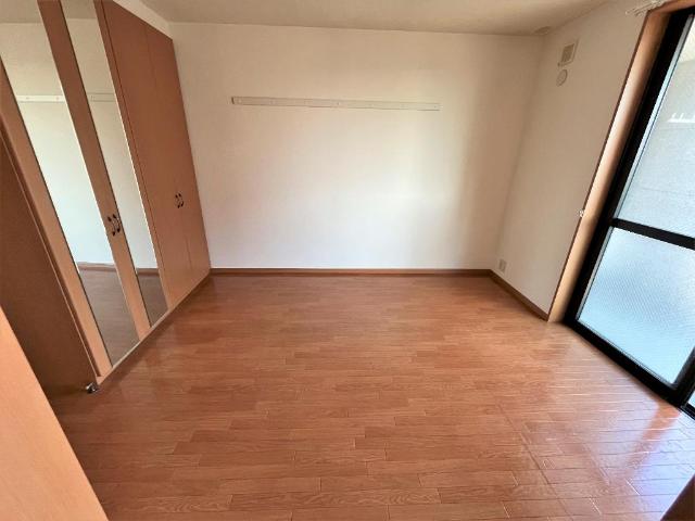 ビューテラス203号室 洋室