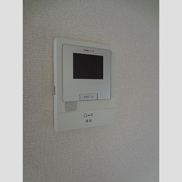 ラ・ポワール　A103号室 同建物別部屋の参考画像