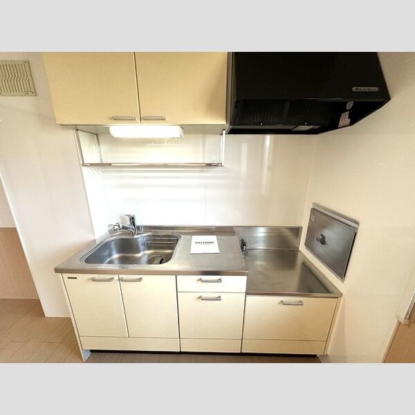 オリーブガーデン　A・B・C キッチン