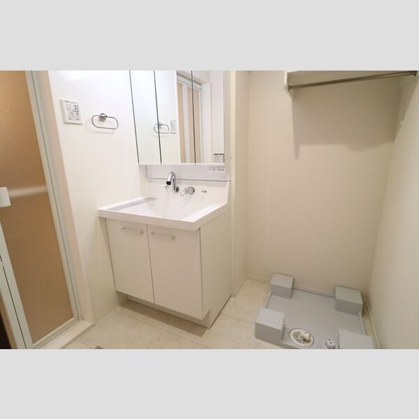 Rエイト・コウヤマ　B 洗面脱衣所