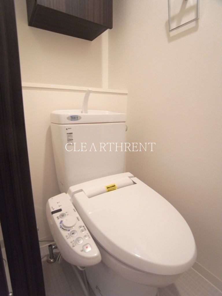 コンシェリア文京根津203号室 清潔に使用できるシャワートイレ