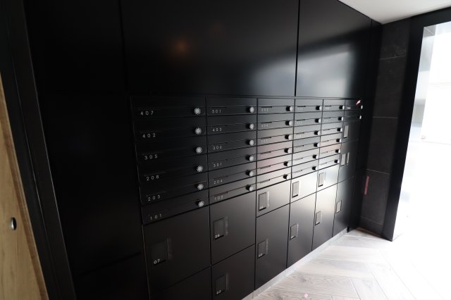 ジェノヴィア鵜の木0202号室 メールボックス・宅配ボックス