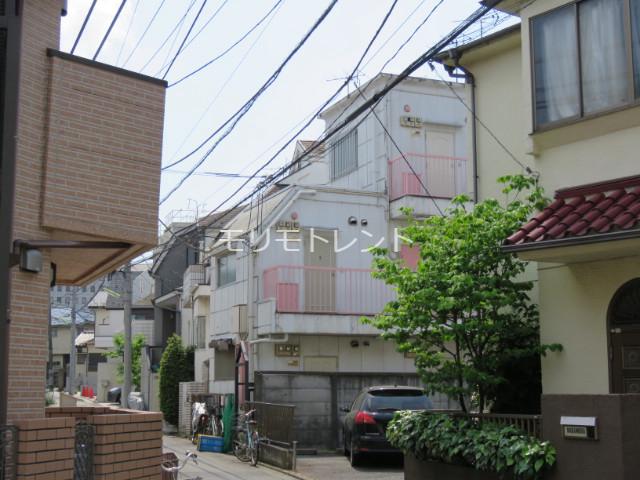 フラッツ上馬2階 外観