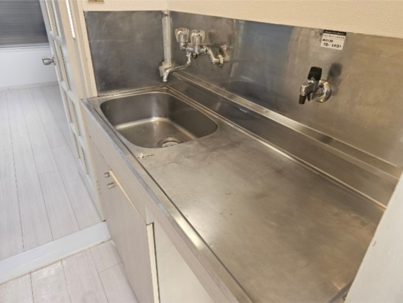 プラザ・ドゥ・ぺートンB棟2階 ※別部屋写真参照