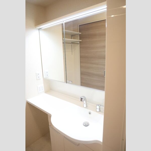 D-roomTODA Front Court　A 大型洗面化粧台