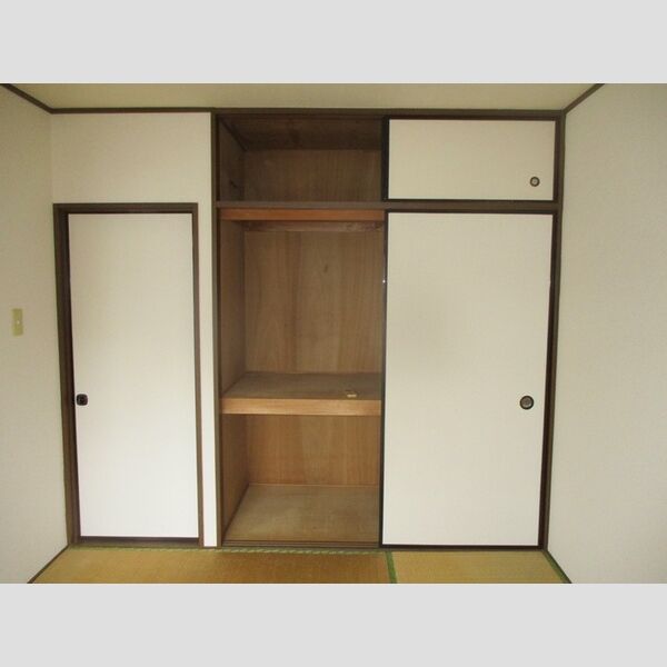 ノーブル　B 収納