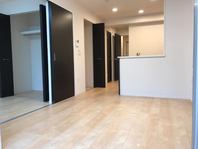 パルテノス202号室 リビング（イメージ）