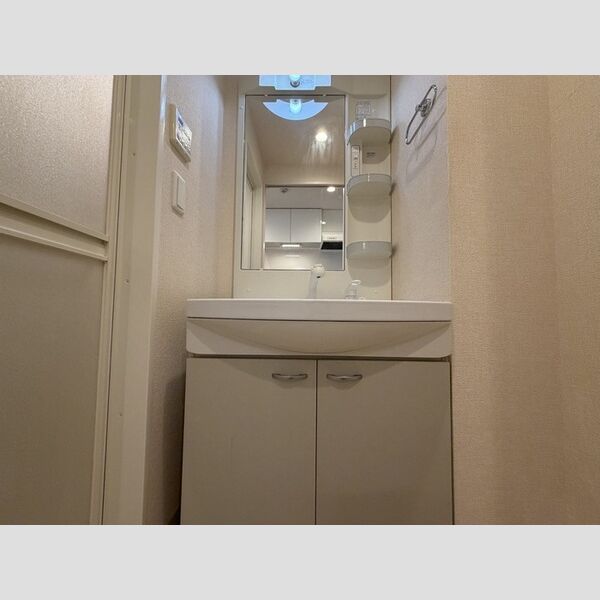 アンクレージュ西船橋701号室 洗面所