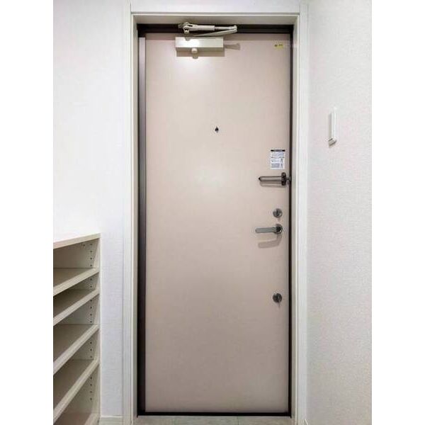 Precious　Earth　稲毛区稲毛0303号室 玄関