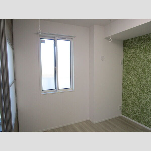 アレクシス203号室 東側洋室