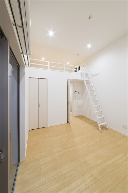 サクラパレス2階 リビング