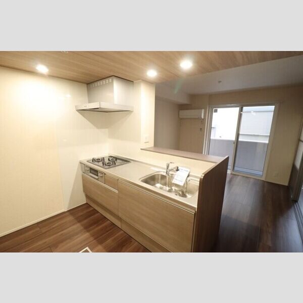 ハイクレスト102号室 キッチン　三口コンロ