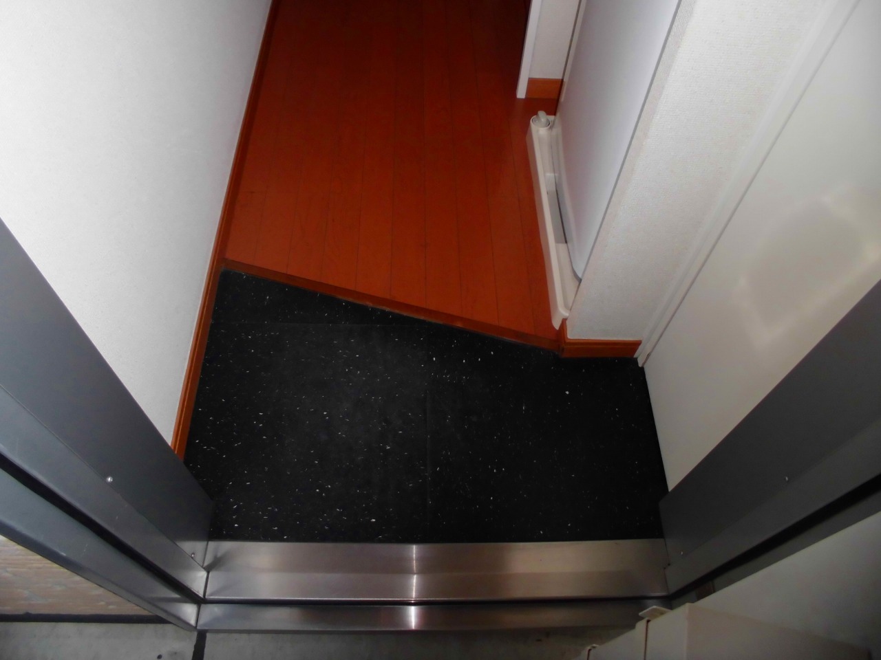 レオパレス昴５５５Ｄ207号室 玄関