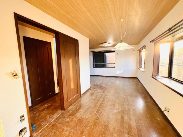 越谷市弥十郎戸建て 内観