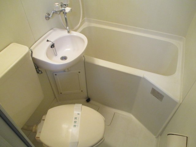 ノーリーズン松戸0101号室 お風呂