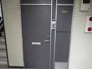レオパレスＹＡＭＡＺＡＫＩ112号室 計電カードキー