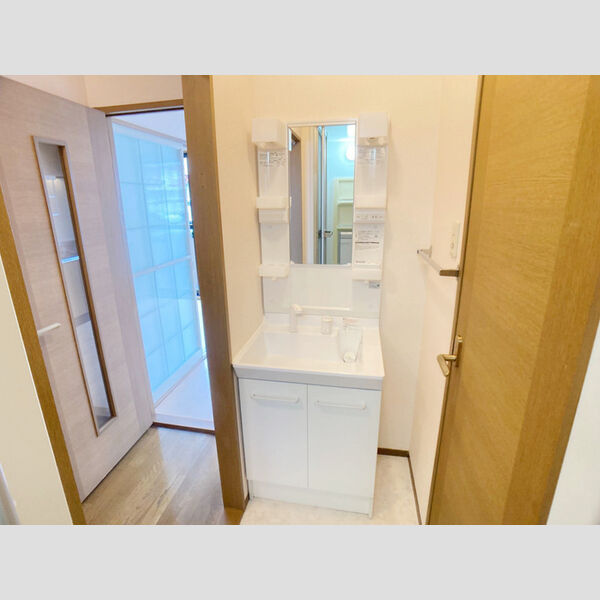 クレセント　ABB101号室 シャワー付洗面化粧台