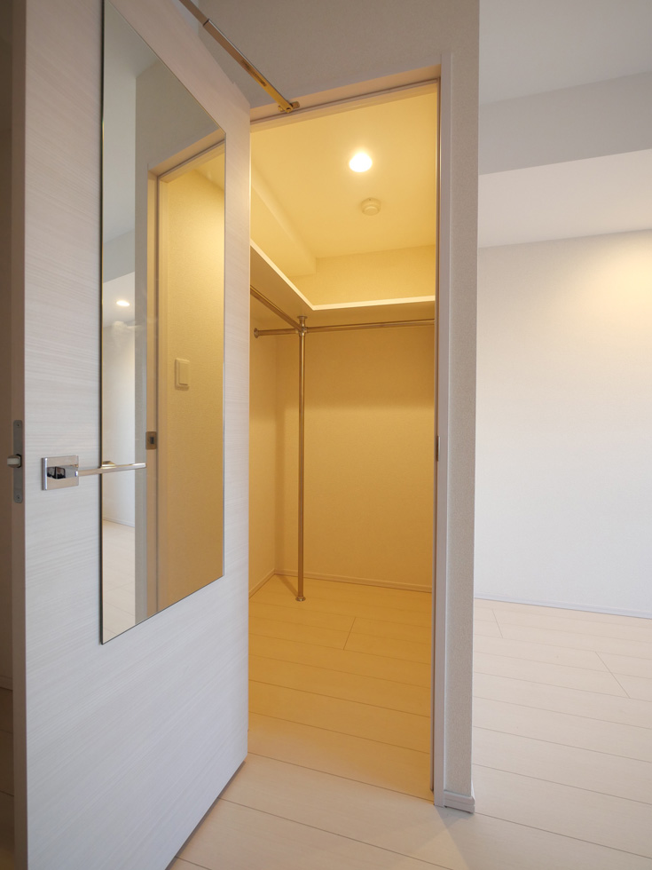 ハーモニーレジデンス東京アーバンスクエア#0027階 内観