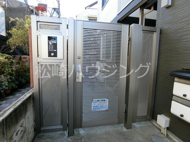 アイスタイル代田橋2階 エントランス