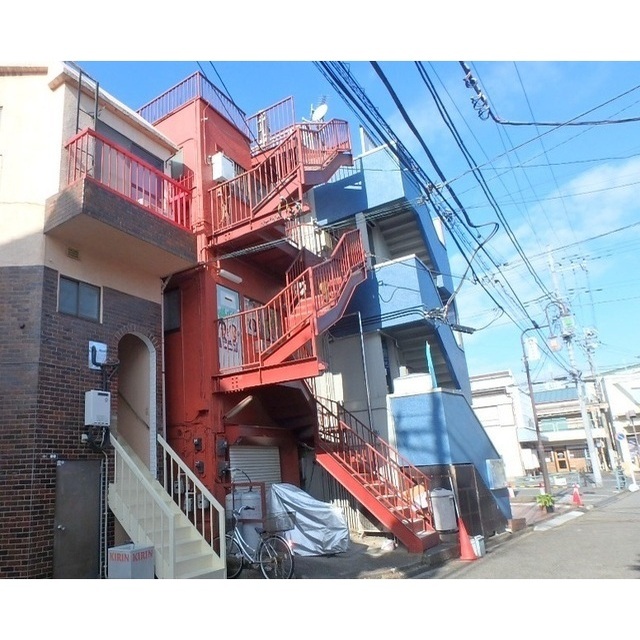 シャルムの外観画像