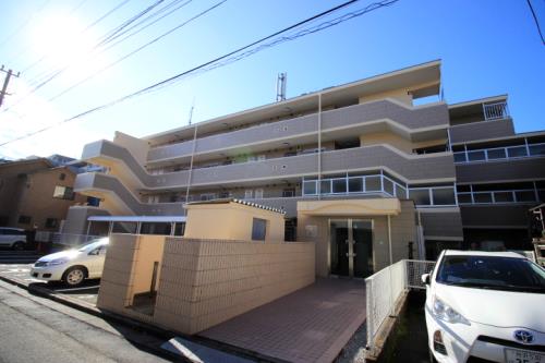 ペアホース南台 外観