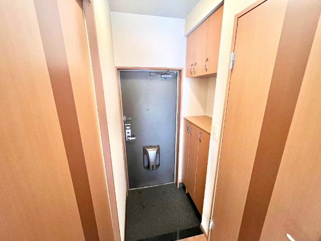 サンパティーク105号室 玄関（イメージ）