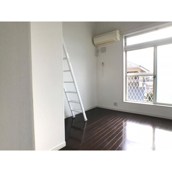 アーバンヒル菊名 リビング