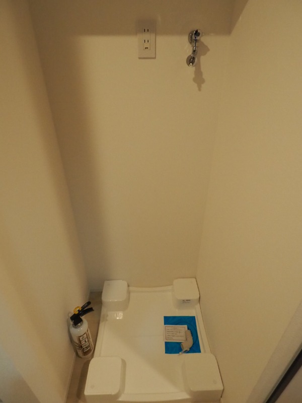 レジディア新御茶ノ水4階 洗濯機置き場