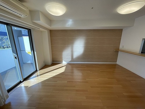 志村レジデンス リビング・ダイニング（内装後）