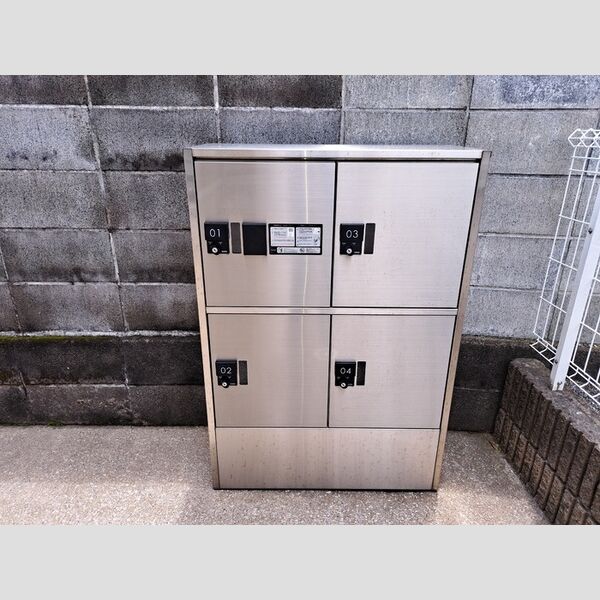 クレスト西戸部 宅配ボックス