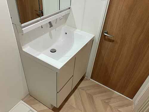 ニックハイム鶴見第二 洗面台