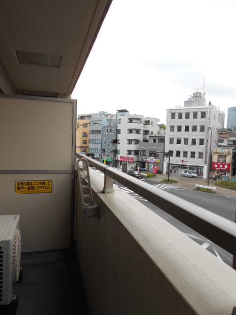 ルミエール反町0302号室 展望