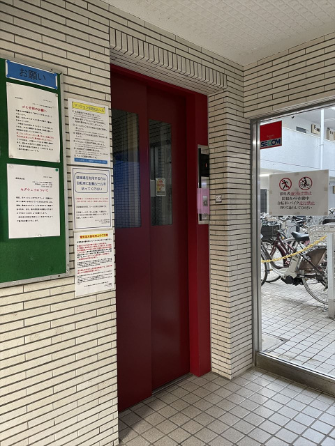 スカイコート向ケ丘遊園505号室 エレベーター