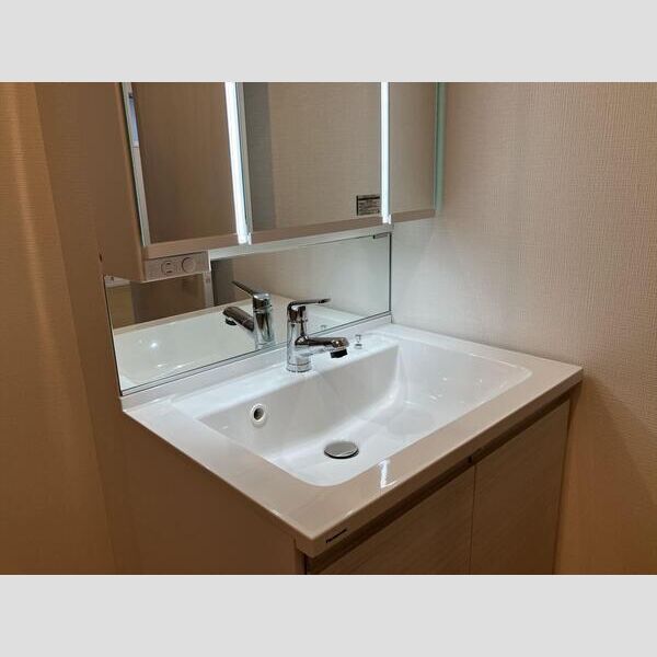 マイホームネクスト千城台東3丁目　4号棟 洗面