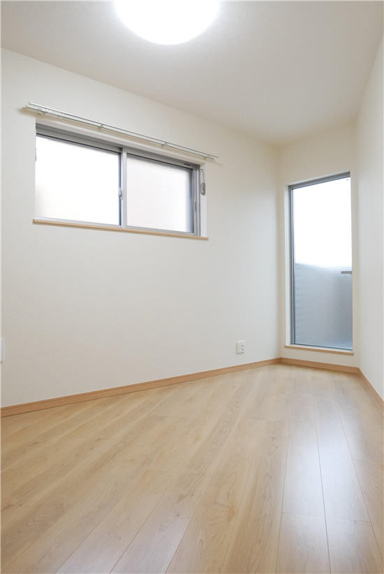 アイリス川崎 内観