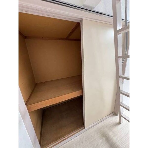 ジュネパレス北柏0106号室 収納