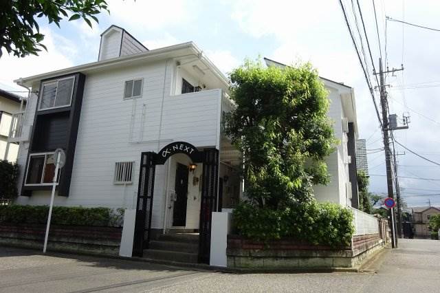 αNEXTビックフィールド2階 外観