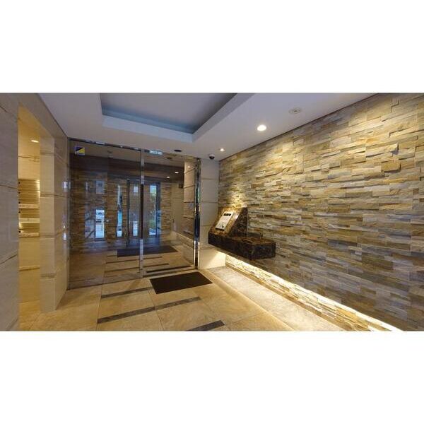 マーシスマルル402号室 エントランス